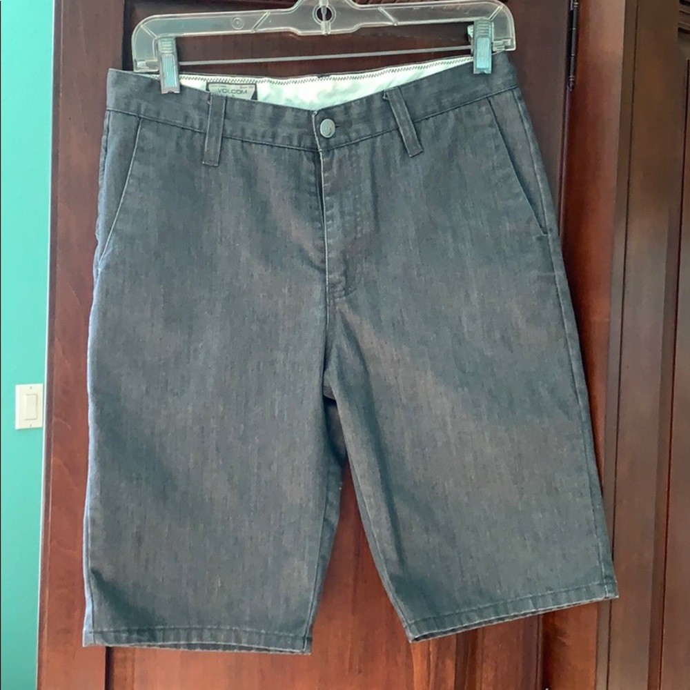 Boys Volcom shorts